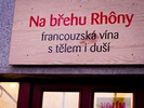 VINNÝ BAR NA BŘEHU RHÔNY BAR ā VINS PRAHA 2